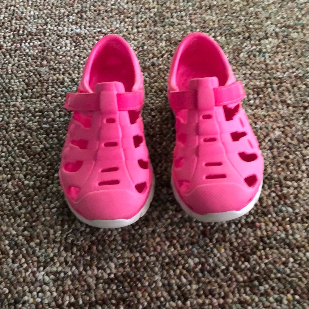 Stride Rite Girls water shoes